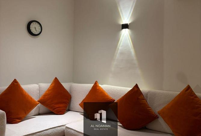 53729153 - Property Main Image