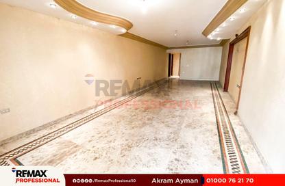 Apartment - 4 Bedrooms - 3 Bathrooms for sale in Mostafa Kamel St. - Smouha - Hay Sharq - Alexandria