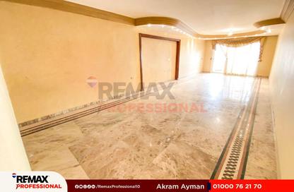 Apartment - 4 Bedrooms - 3 Bathrooms for sale in Mostafa Kamel St. - Smouha - Hay Sharq - Alexandria