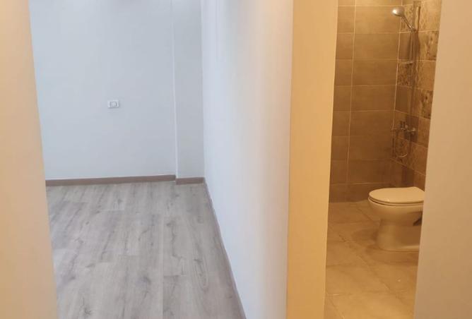 96870390 - Property Main Image