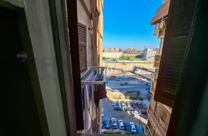 Apartment - 2 Bedrooms - 1 Bathroom for sale in Smouha - Hay Sharq - Alexandria