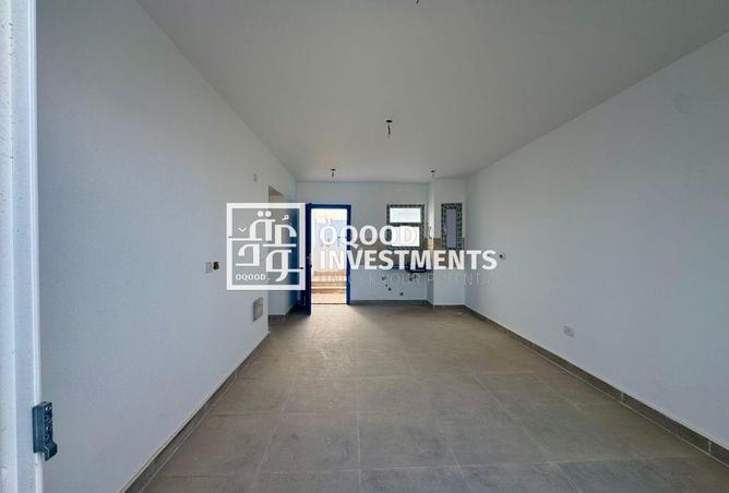 73501947 - Property Image 3
