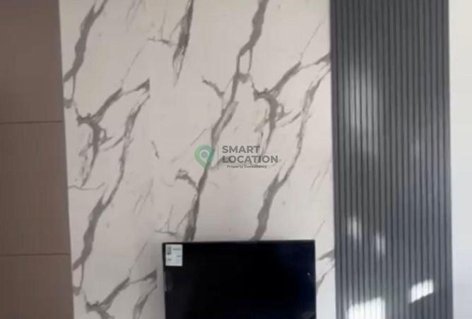 8595773 - Property Image 2