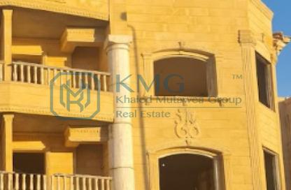Apartment - 3 Bedrooms - 3 Bathrooms for sale in Omar Makram St. - Al Narges 6 - Al Narges - New Cairo City - Cairo