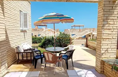 فيلا - 3 غرف نوم - 2 حمامات للبيع في لافيتا الساحل الشمالي - الساحل الشمالي