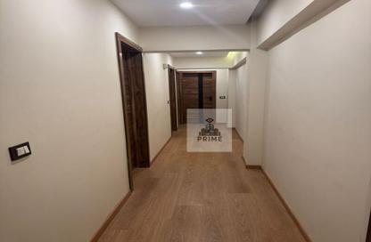 Apartment - 2 Bedrooms - 1 Bathroom for rent in Ehsan Abd Elkodous St. - District 4 - The 5th Settlement - New Cairo City - Cairo
