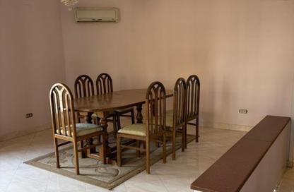 Apartment - 2 Bedrooms - 2 Bathrooms for sale in Mohammed Al Maqref St. - 6th Zone - Nasr City - Cairo