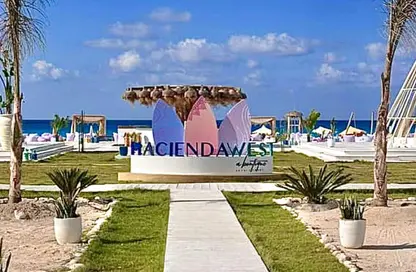 Chalet - 3 Bedrooms - 3 Bathrooms for sale in Hacienda West - Ras Al Hekma - North Coast