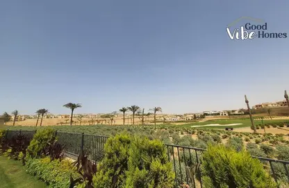 فيلا - 6 غرف نوم - 6 حمامات للايجار في ليفانا - اب تاون كايرو - المقطم - القاهرة