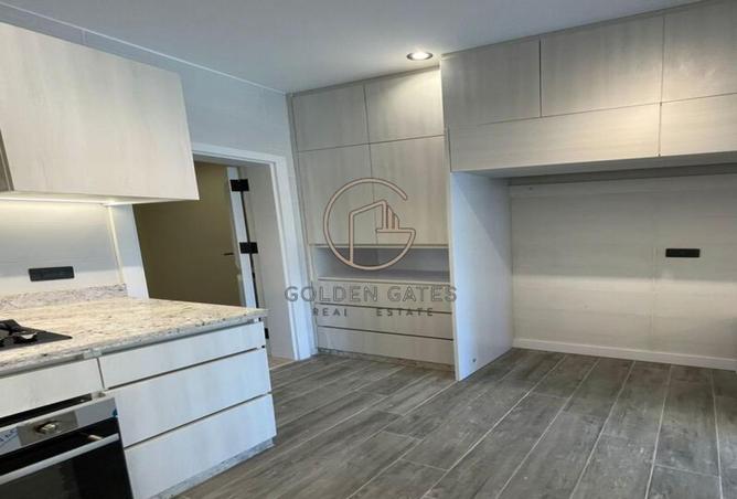 8595692 - Property Image 3