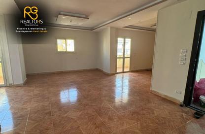 Apartment - 3 Bedrooms - 2 Bathrooms for sale in 4th District - 6 October City - Giza