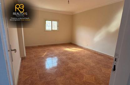 Apartment - 3 Bedrooms - 2 Bathrooms for sale in 4th District - 6 October City - Giza