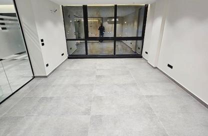 Office Space - Studio - 2 Bathrooms for rent in Rayhanah Plaza - Zahraa El Maadi - Hay El Maadi - Cairo