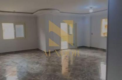 Apartment - 3 Bedrooms - 2 Bathrooms for rent in Street 10 - 11th District - Sheikh Zayed City - Giza