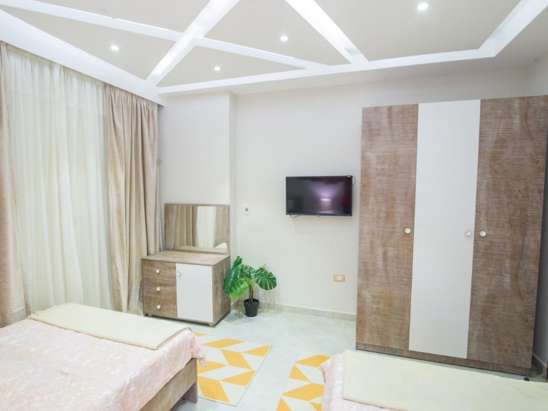 3BR Chalet | Private Pool | Hacienda Bay thumbnail