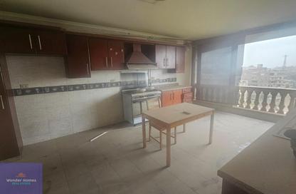 Apartment - 4 Bedrooms - 4 Bathrooms for sale in Sarayat Al Maadi - Hay El Maadi - Cairo
