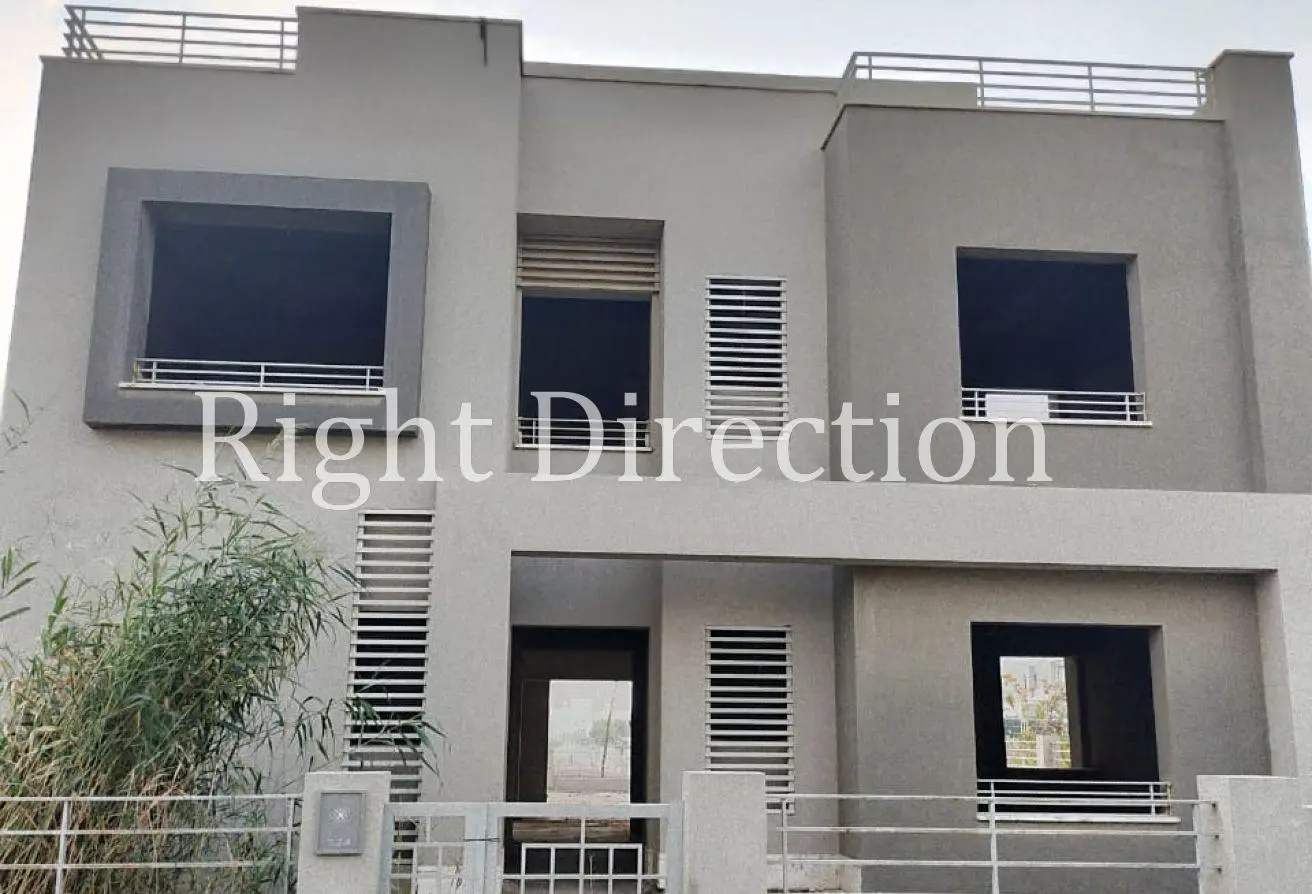 112985599 - Property Main Image