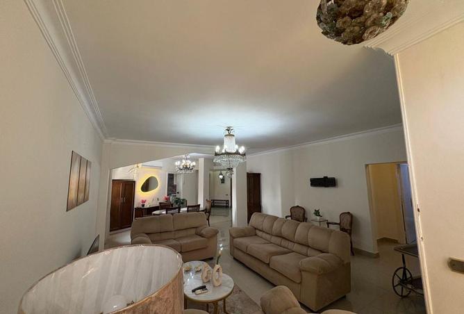 57235534 - Property Image 3