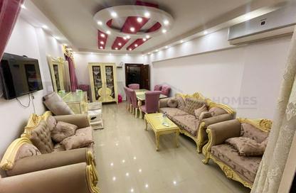 Apartment - 3 Bedrooms - 1 Bathroom for sale in Glim - Hay Sharq - Alexandria