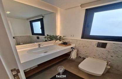 Apartment - 2 Bedrooms - 2 Bathrooms for sale in Al Maqsad - New Capital Compounds - New Capital City - Cairo