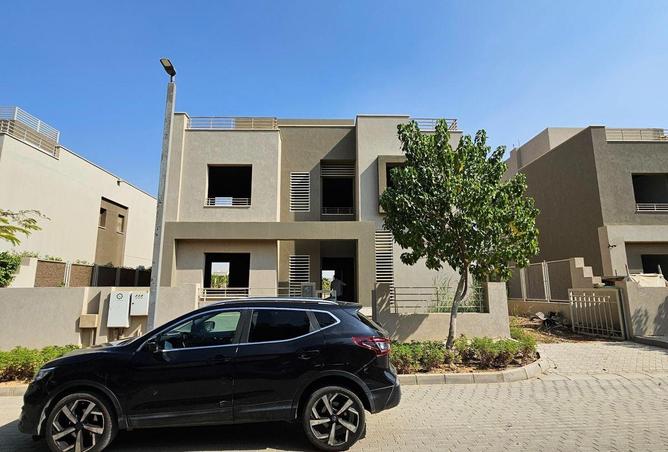 66438100 - Property Image 3