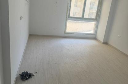 Apartment - 3 Bedrooms - 3 Bathrooms for sale in Mountain View iCity - 5th Settlement Compounds - The 5th Settlement - New Cairo City - Cairo