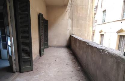 Apartment - 3 Bedrooms - 2 Bathrooms for sale in Garden City - Cairo