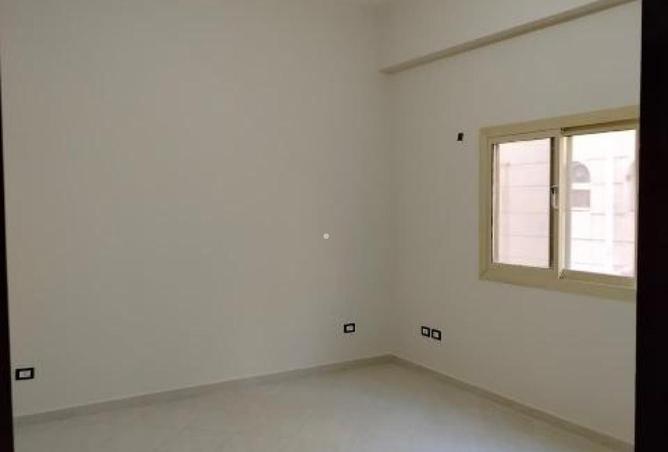 99114740 - Property Image 2