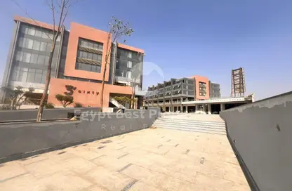 بناية كاملة - استوديو - 8 حمامات للبيع في وان نانيتي - شارع التسعين الجنوبي - التجمع الخامس - مدينة القاهرة الجديدة - القاهرة