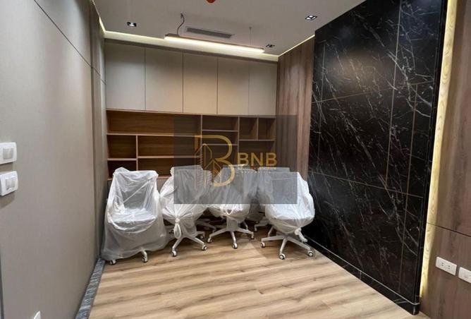 53724097 - Property Image 3