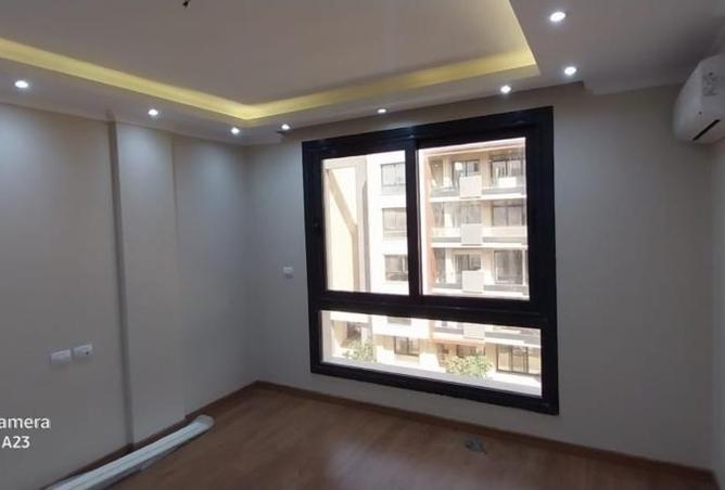 108800937 - Property Main Image