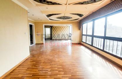 Apartment - 3 - 2 for sale in Abo Qir St - Laurent - Hay Sharq - Alexandria