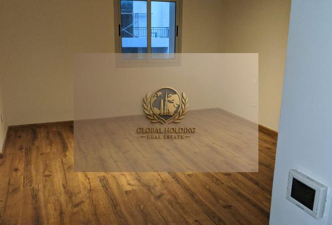 8566992 - Property Image 3