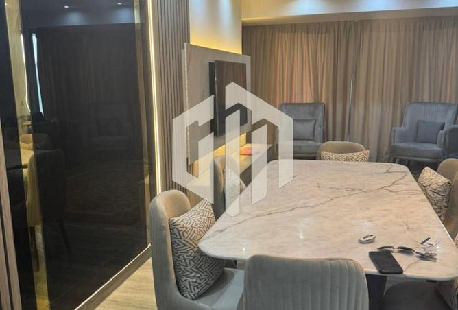 98834143 - Property Image 3