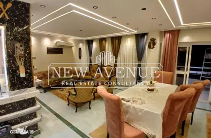 Apartment - 2 Bedrooms - 1 Bathroom for sale in Zahraa Madinet Nasr School St. - 10th District - Nasr City - Cairo