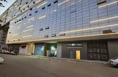 طابق كامل - استوديو للايجار في بيزنس بلازا - الطريق الدائري - زهراء المعادي - حي المعادي - القاهرة