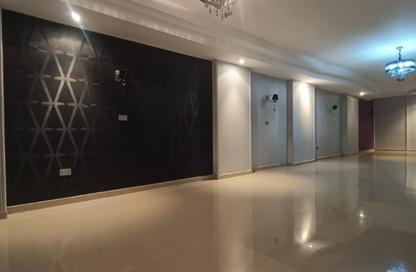 Apartment - 2 Bedrooms - 2 Bathrooms for rent in Zahraa El Maadi - Hay El Maadi - Cairo Apartment - 2 Bedrooms - 2 Bathrooms for rent in Zahraa El Maadi - Hay El Maadi - Cairo