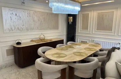 منزل مزدوج - 4 غرف نوم - 3 حمامات للايجار في ميفيدا - كمبوندات التجمع الخامس - التجمع الخامس - مدينة القاهرة الجديدة - القاهرة