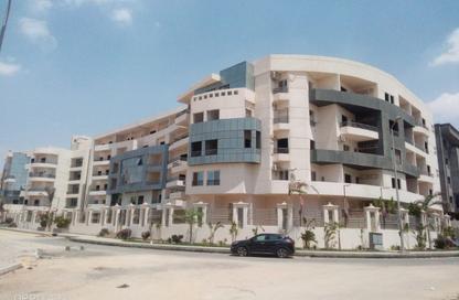 Apartment - 3 Bedrooms - 3 Bathrooms for sale in South Lotus - El Lotus - New Cairo City - Cairo
