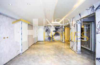 Apartment - 3 Bedrooms - 2 Bathrooms for sale in Smouha - Hay Sharq - Alexandria Apartment - 3 Bedrooms - 2 Bathrooms for sale in Smouha - Hay Sharq - Alexandria