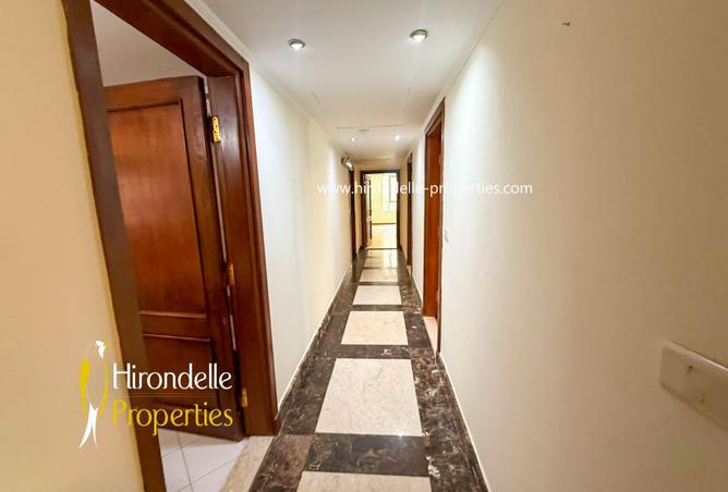 97727389 - Property Image 2