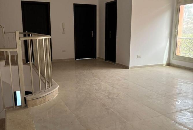 8653005 - Property Image 2