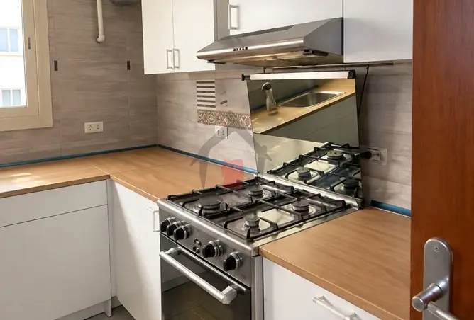 121659327 - Property Image 3