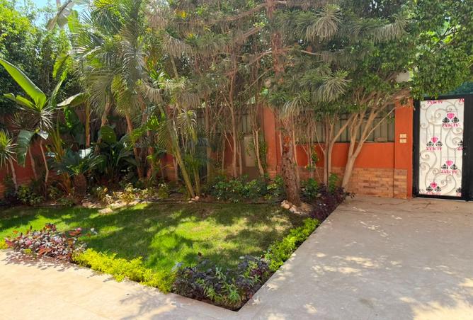 107963813 - Property Image 2