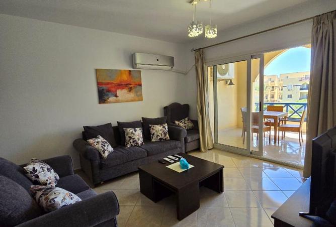 70364928 - صورة العقار 3