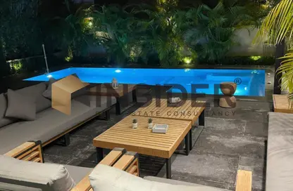 Apartment - 2 Bedrooms - 2 Bathrooms for sale in Lake View Residence - 5th Settlement Compounds - The 5th Settlement - New Cairo City - Cairo