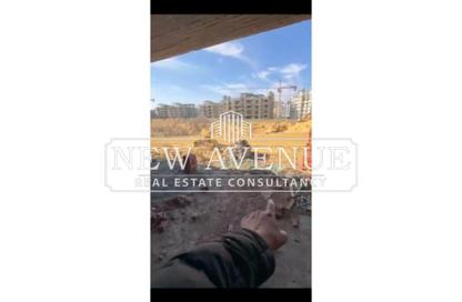 شقة - 2 غرف نوم - 3 حمامات للبيع في ليك فيو ريزدنس 2 - كمبوندات التجمع الخامس - التجمع الخامس - مدينة القاهرة الجديدة - القاهرة