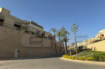 Villa - 5 Bedrooms - 4 Bathrooms for sale in Sarai - Mostakbal City Compounds - Mostakbal City - Future City - Cairo