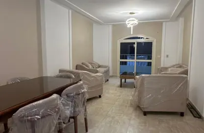 Apartment - 3 Bedrooms - 2 Bathrooms for sale in Togary St. - Zahraa El Maadi - Hay El Maadi - Cairo