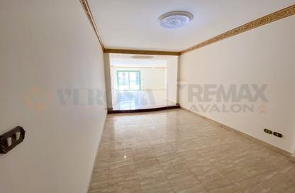 Apartment - 3 Bedrooms - 3 Bathrooms for rent in Stanley Bridge - Stanley - Hay Sharq - Alexandria Apartment - 3 Bedrooms - 3 Bathrooms for rent in Stanley Bridge - Stanley - Hay Sharq - Alexandria